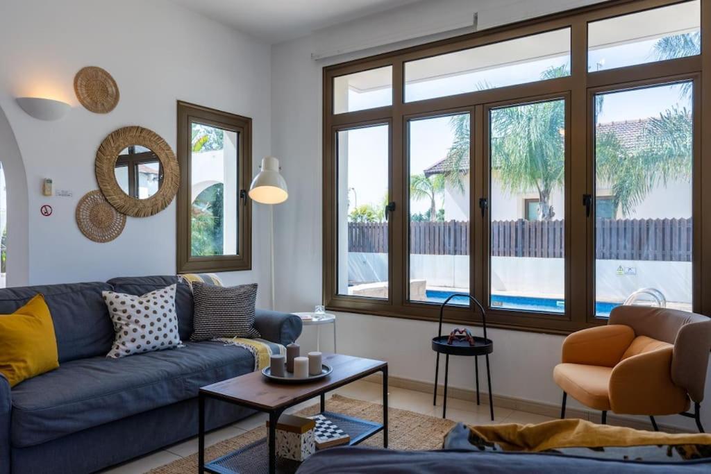 Lumina 2-bedroom And Pool In *