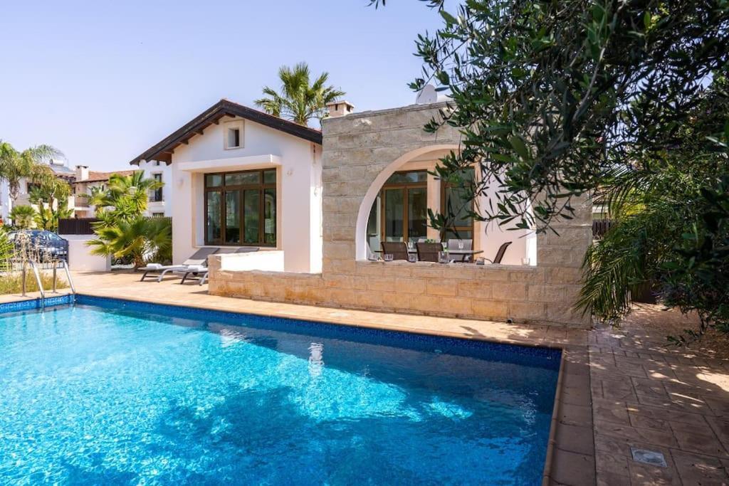 Apartament Lumina 2-bedroom And Pool In *